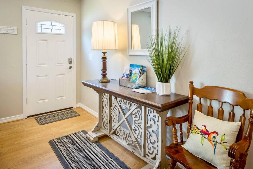 Life'S A Breeze - Updated 3Br 5Min To Pcola Beach กัลฟ์บรีซ ภายนอก รูปภาพ