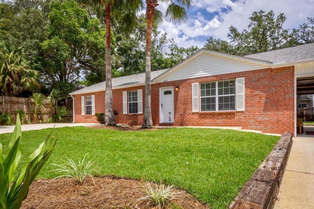 Life'S A Breeze - Updated 3Br 5Min To Pcola Beach กัลฟ์บรีซ ภายนอก รูปภาพ