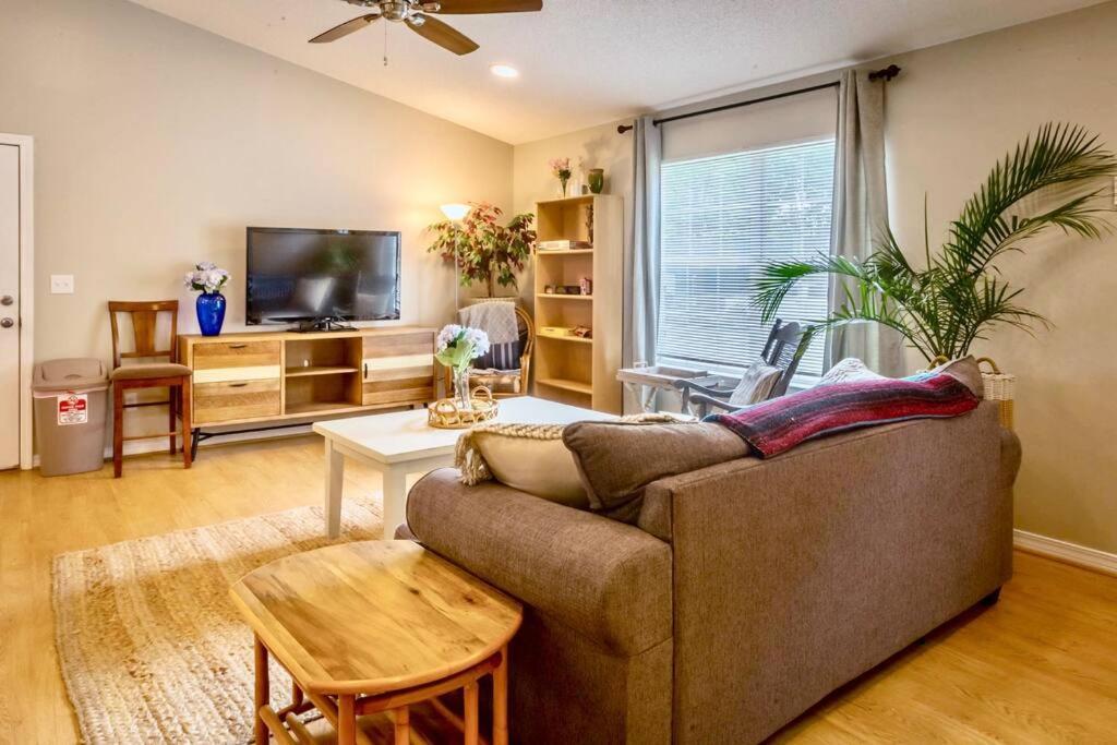 Life'S A Breeze - Updated 3Br 5Min To Pcola Beach กัลฟ์บรีซ ภายนอก รูปภาพ